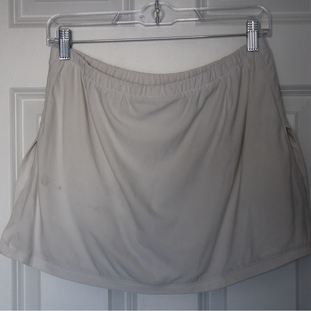 NIKE Dri-fit Women's Y2k Tennis Skort - Picture 2 of 6